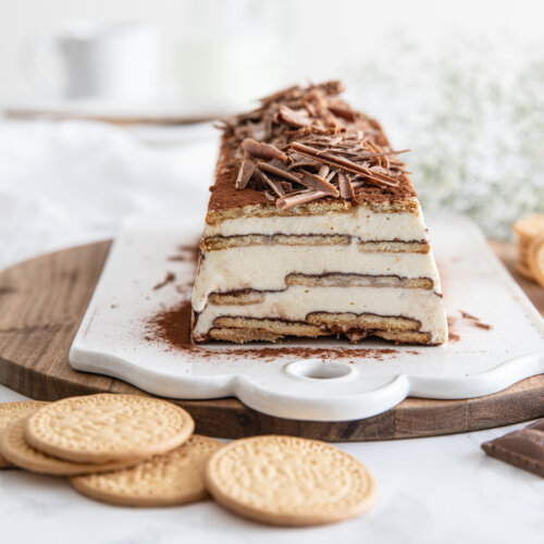 Tiramisujäätelökakku